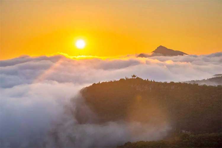 终于有一种云开雾霁的感觉了